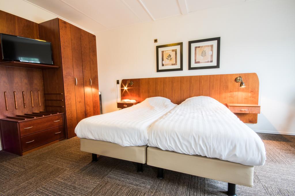 De Stobbe Hotel & Suites Ruinen Exteriör bild